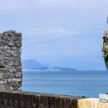 Cap D'antibes Vue Exceptionnelle Apartment *